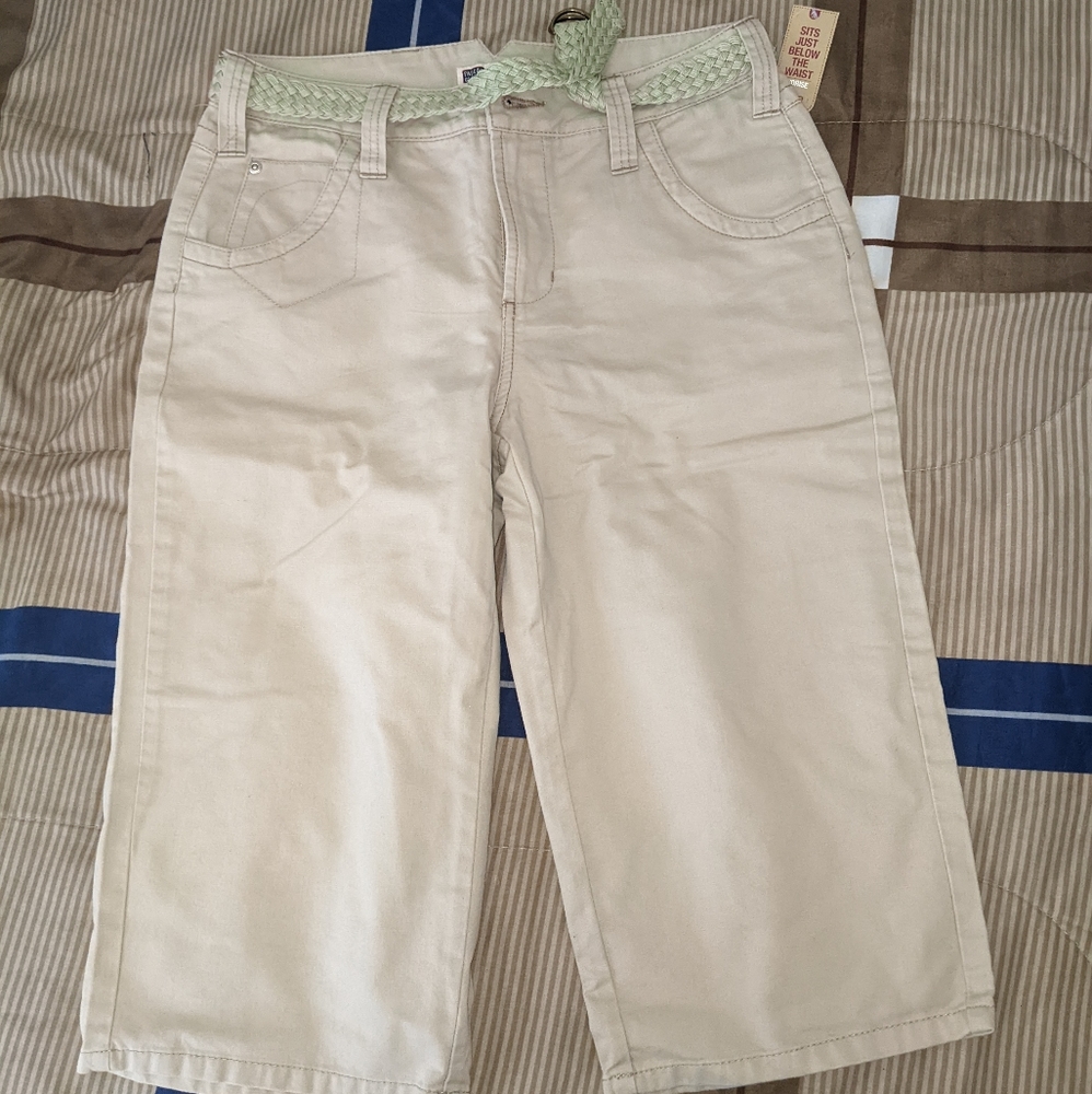 (new) Faded Glory ladies shorts